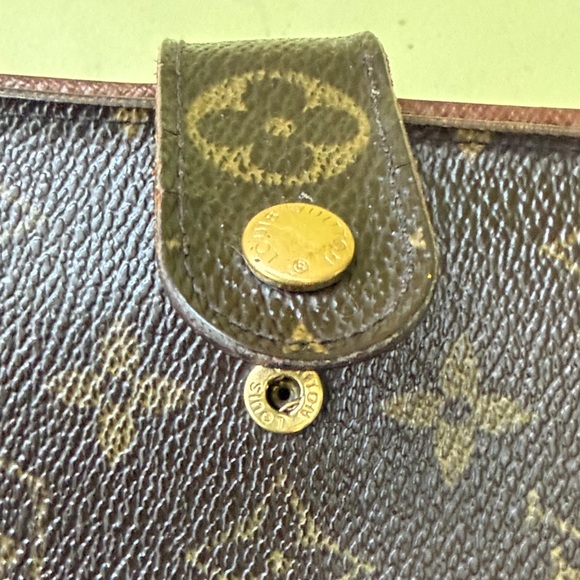 Vintage Louis Vuitton Brown Monogram Clutch/Wallet